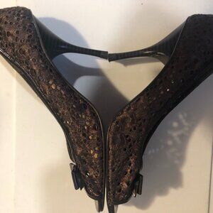 lacy stilettos - show-stoppers. About 4" heels. SIZE 10
